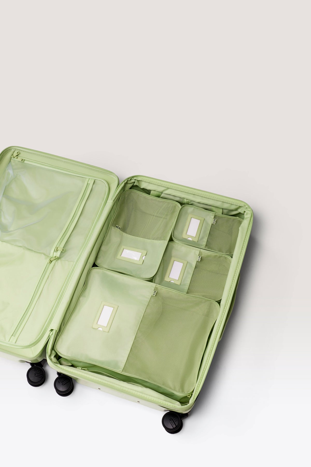 The Packing Cube Extra Large in Mint
