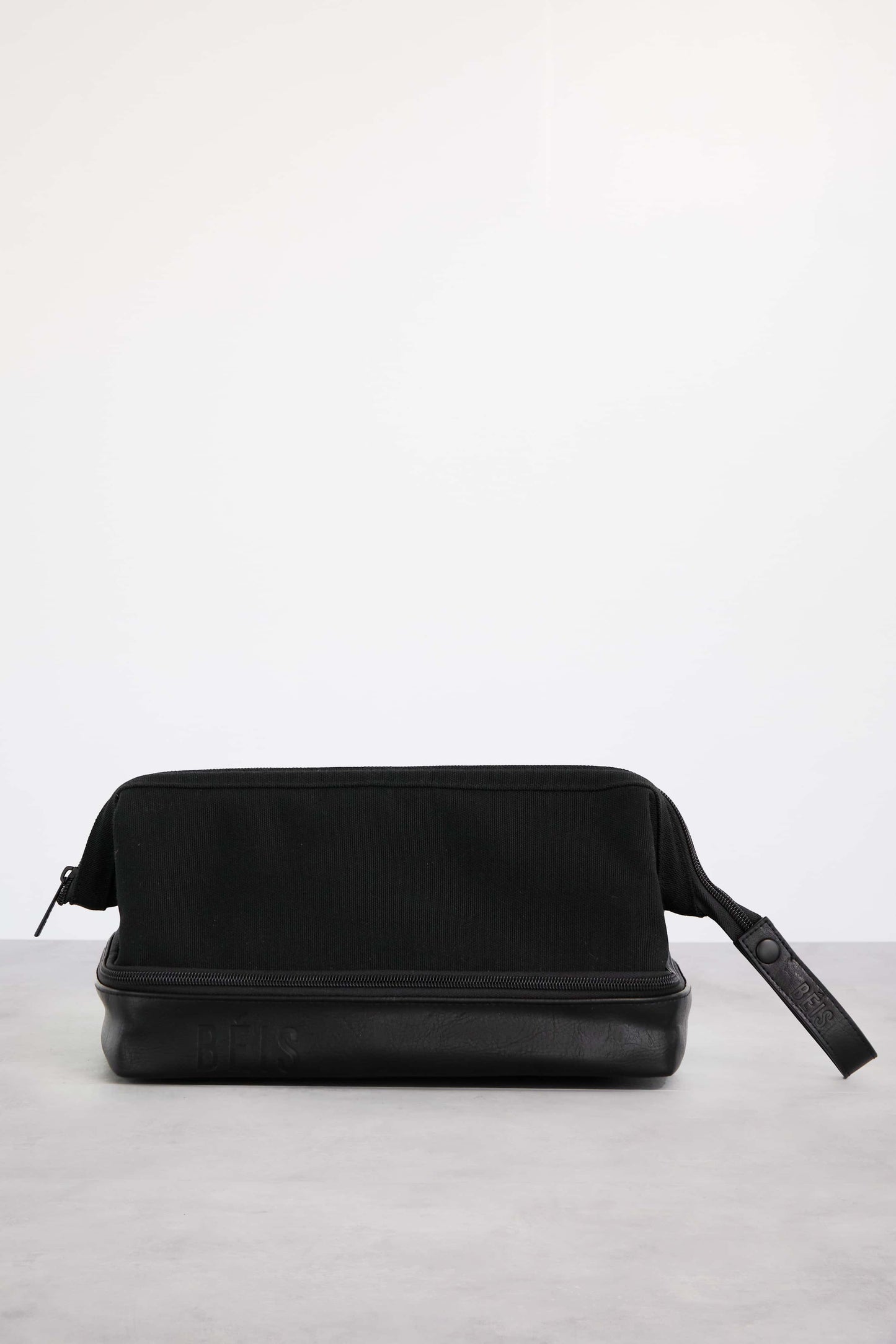 Dopp Kit Black Front