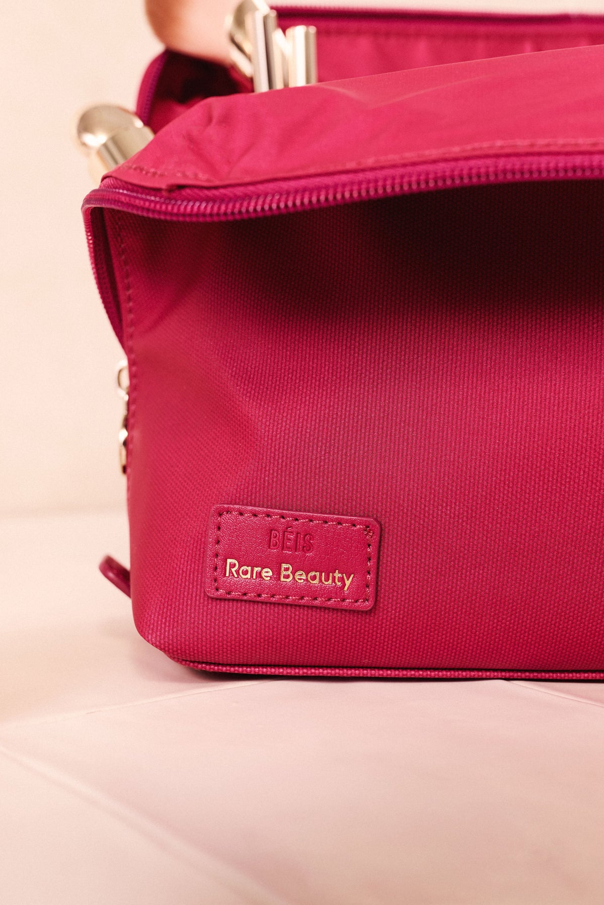 BÉIS x Rare The Medium Cosmetic Pouch in Limitless