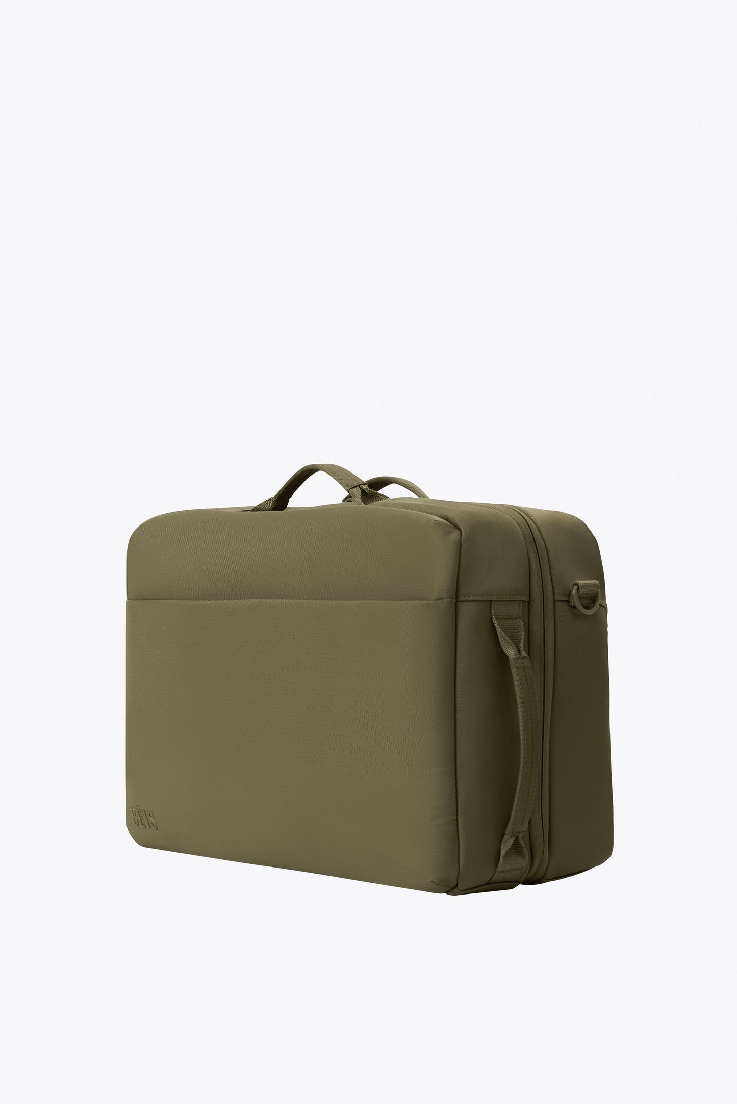 The Ultimate Travel Duffle in Olive