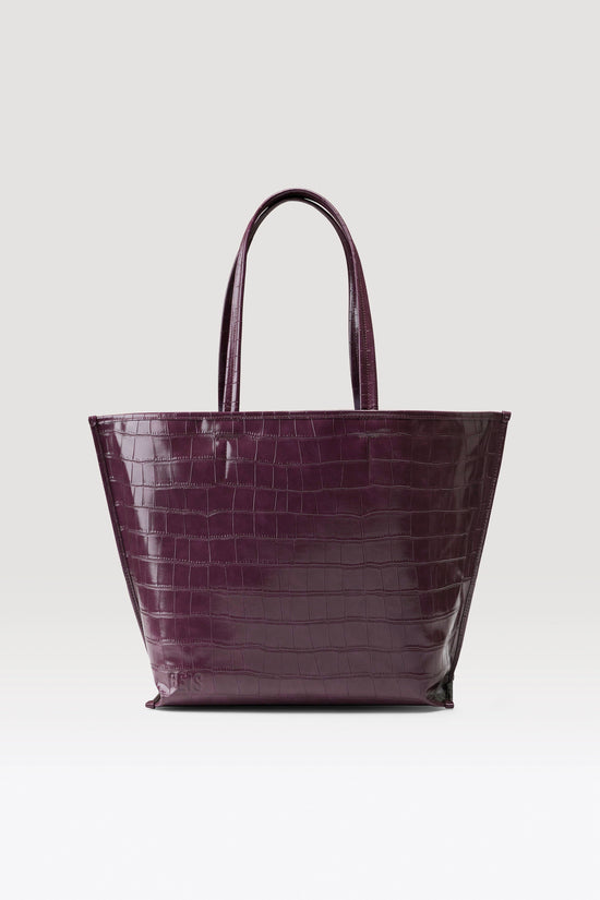The Catchall Tote in Plum