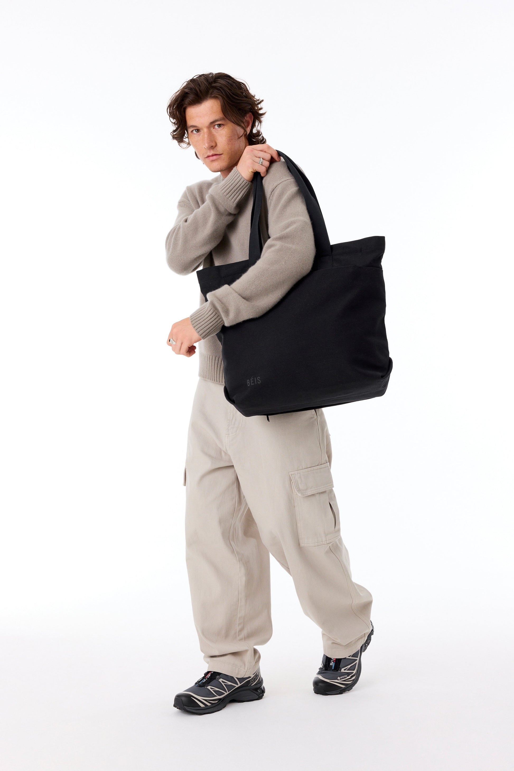 beis travel tote bag BÉIS 'The Utility Tote' in Black