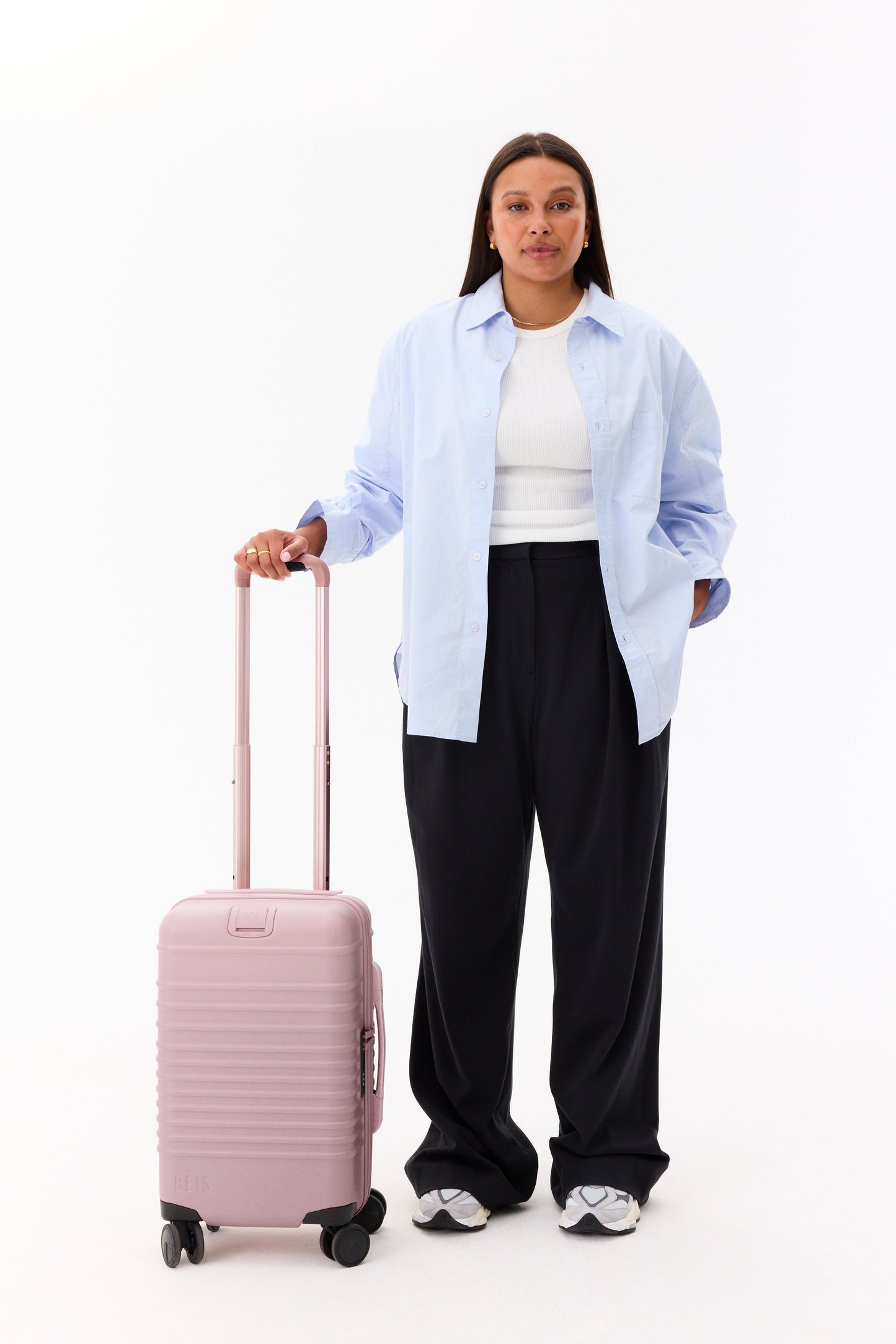 The Small Carry-On Roller in Atlas Pink
