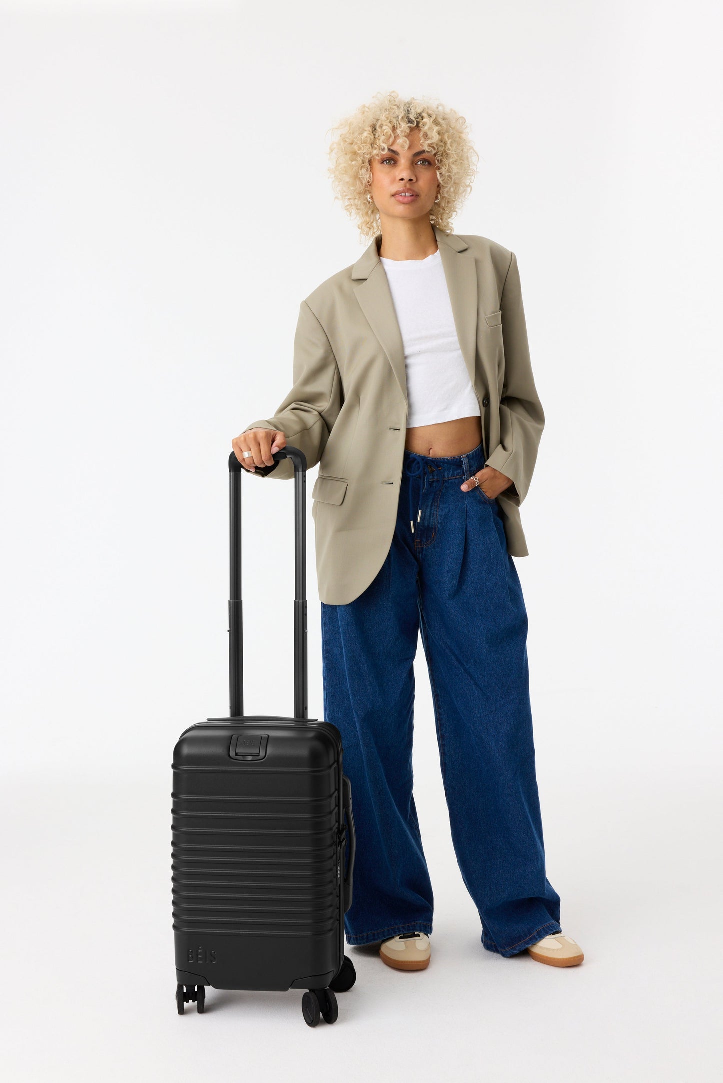 Resale The Small Carry-On Roller in All Black