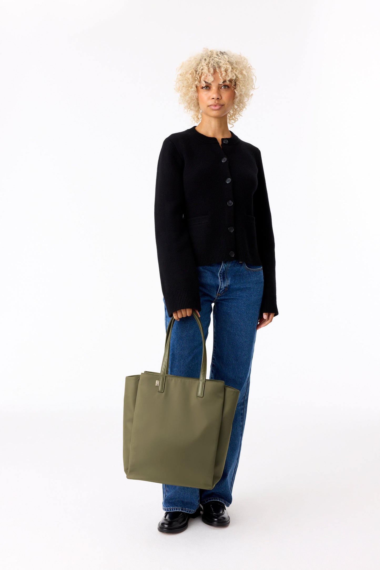 The Commuter Tote in Olive