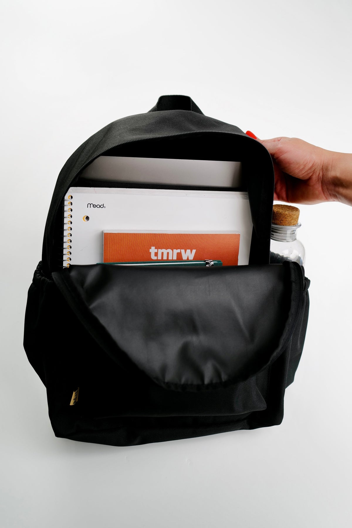 Resale The BÉISics Backpack in Black