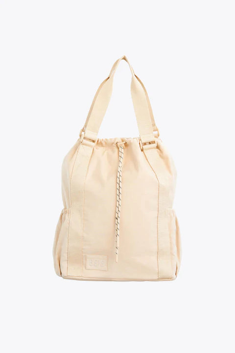 Beis_SportTote_Beige_12360_fcf  display picture 2