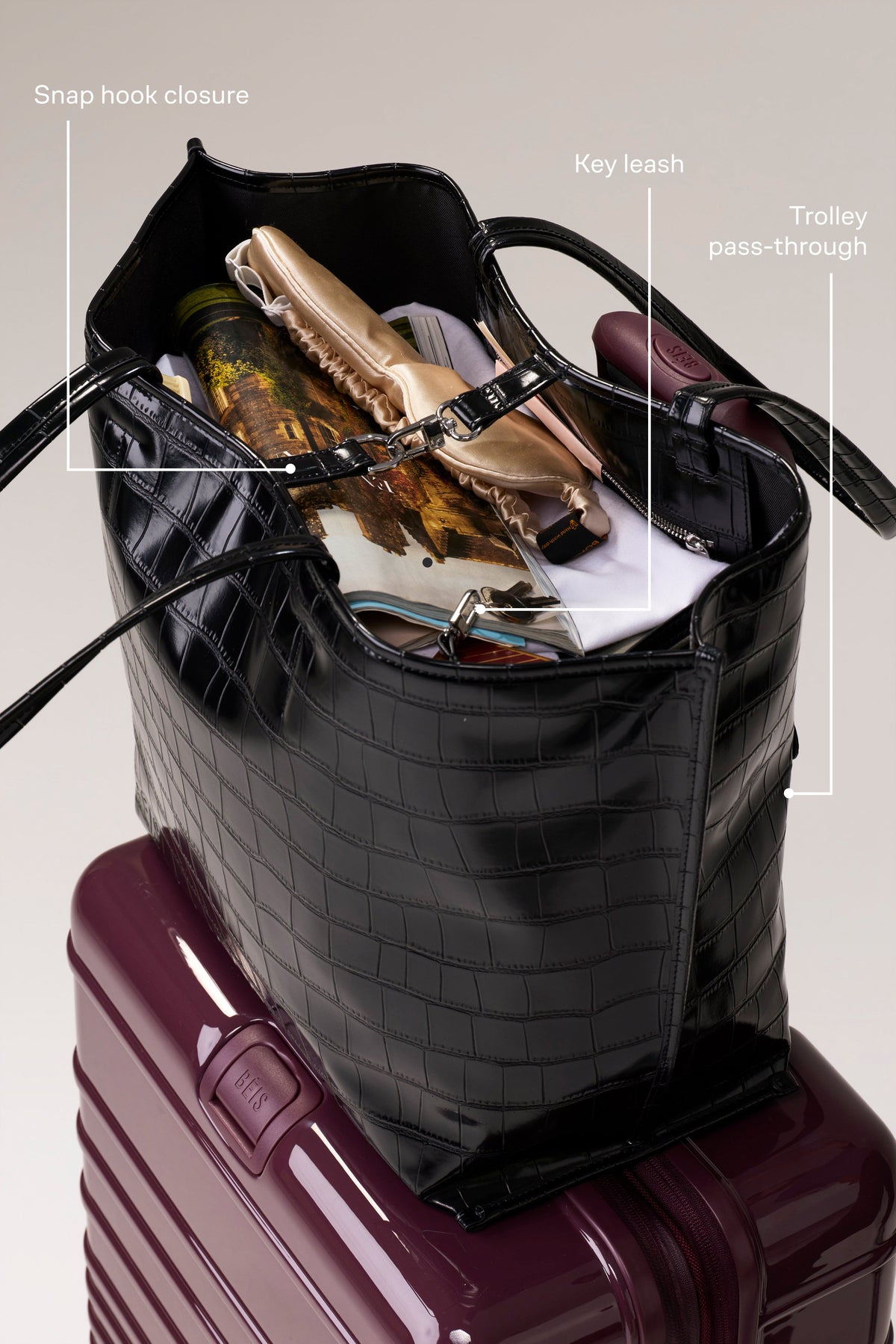 The Catchall Tote in Black