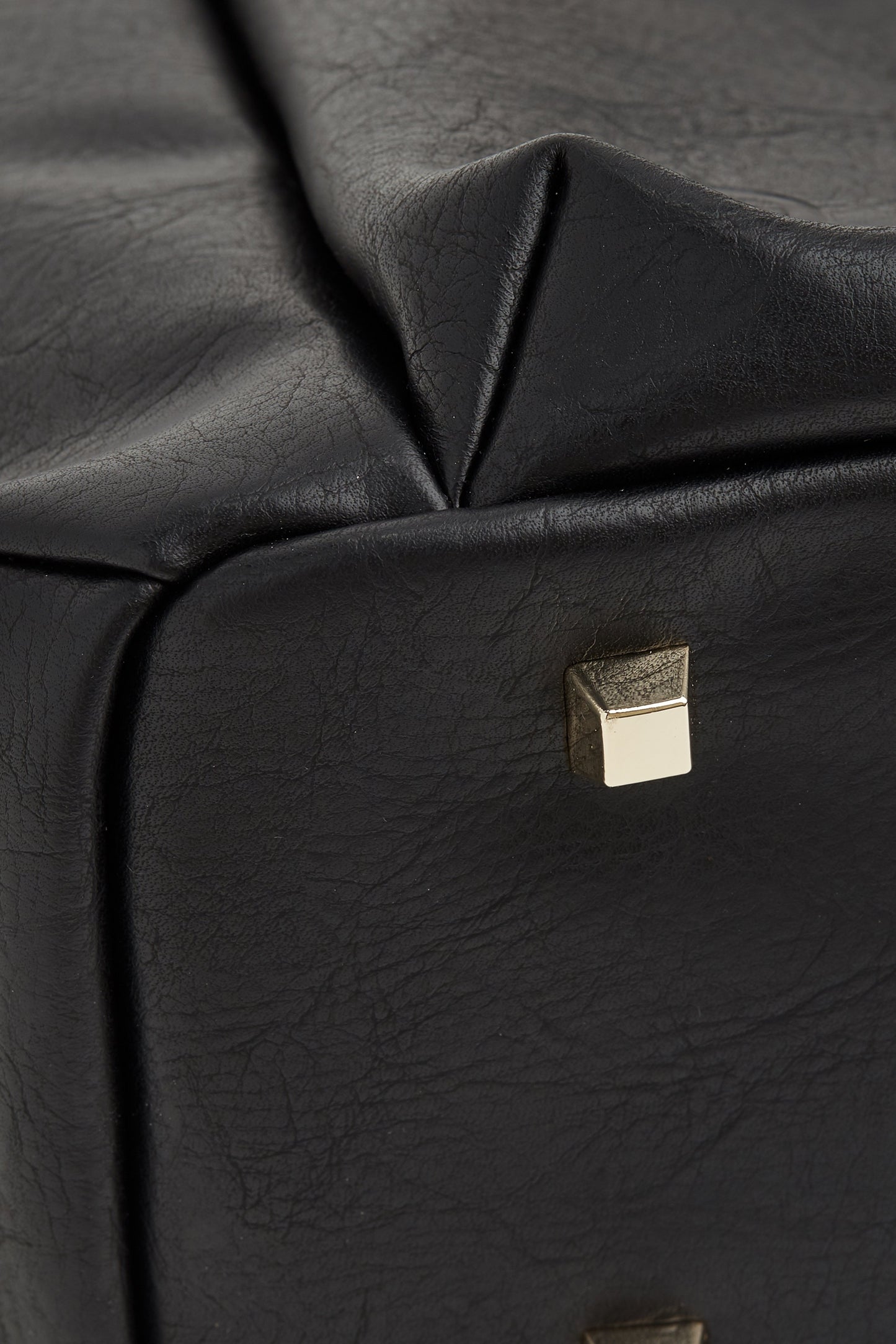 Diaper Bag Black Bottom Detail