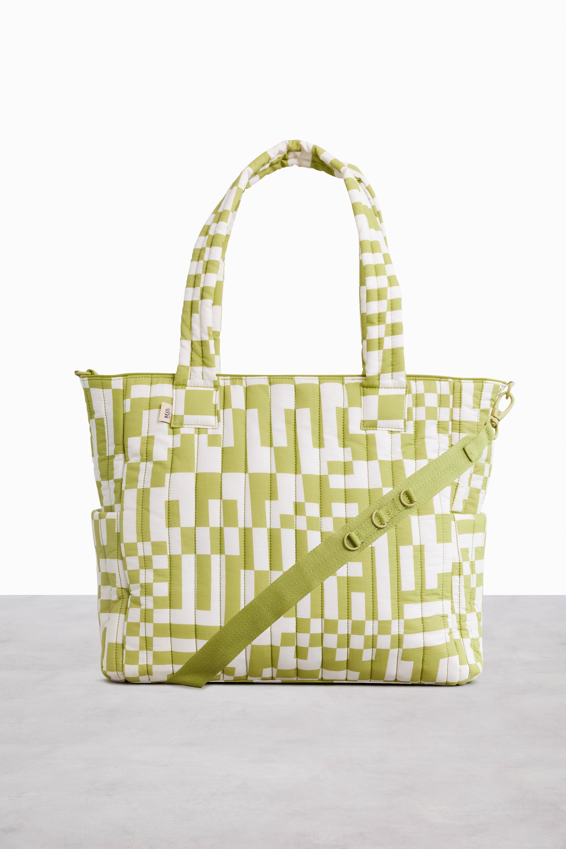 boutique holiday checkered shopping tote busy bee travel bag BÉIS 'The Tote' in Play Date