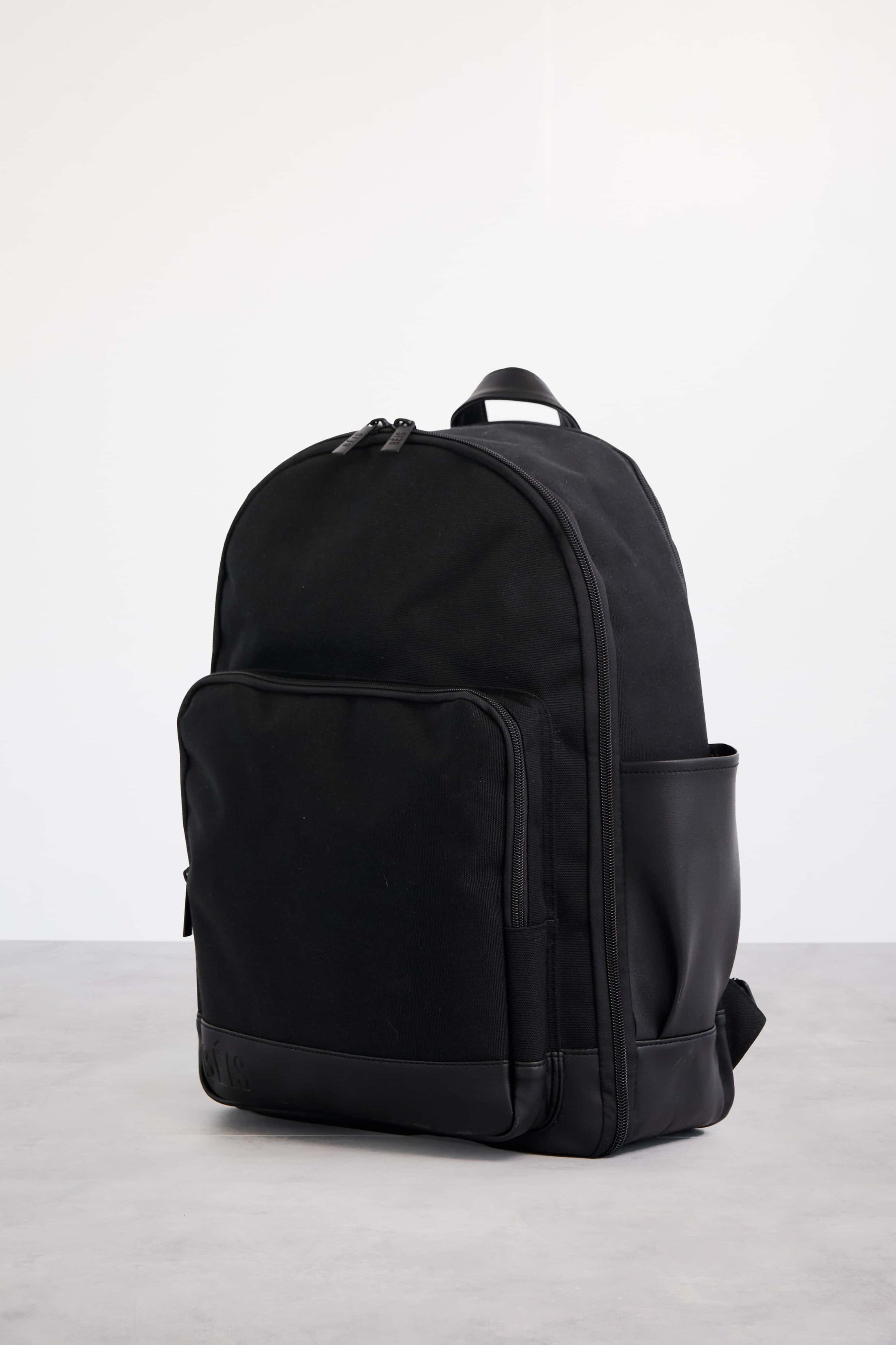 BÉIS 'The Backpack' in Black - Black Laptop Knapsack For Work & Travel ...
