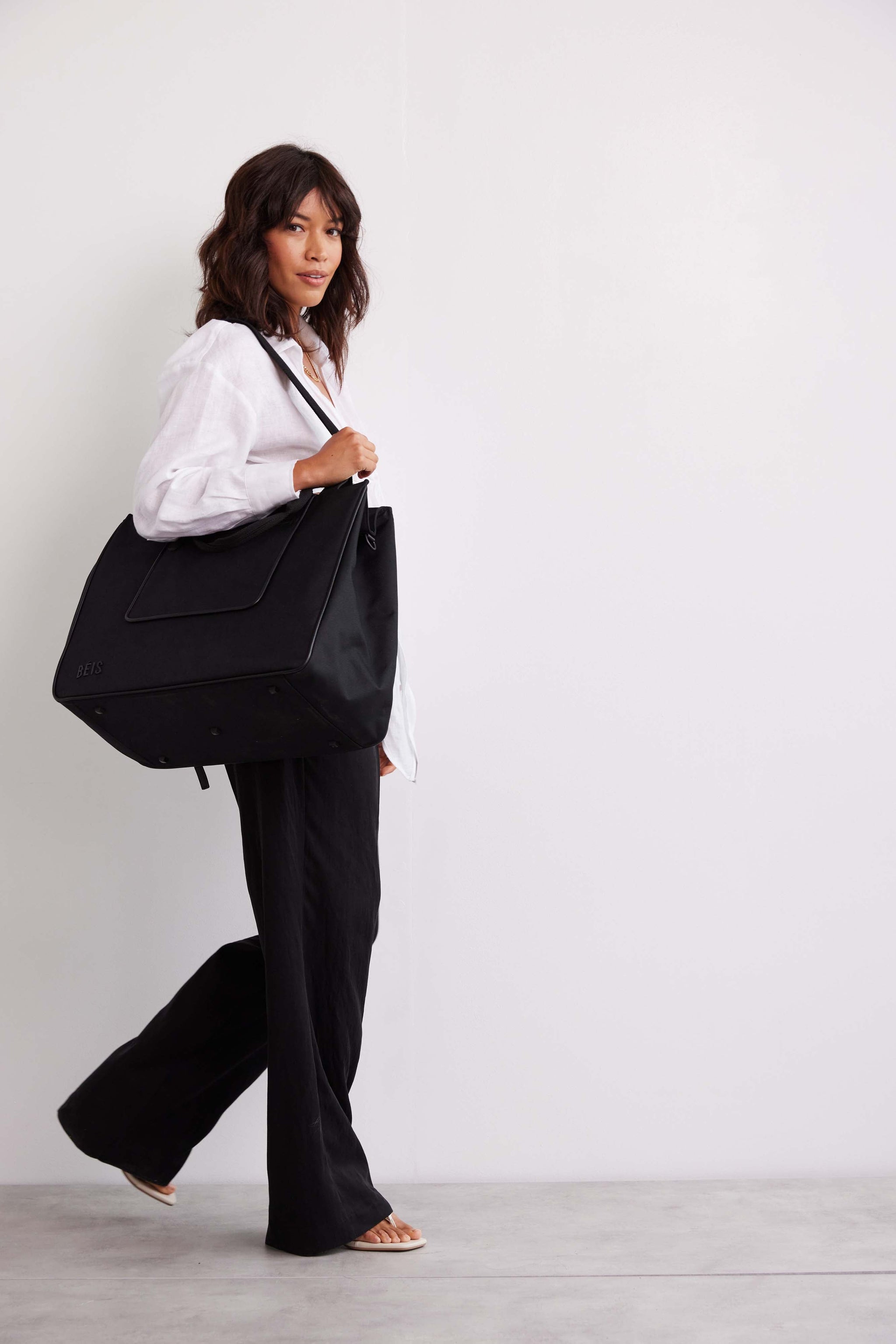 EAST WEST TOTE CHAMPAGNE COAST
