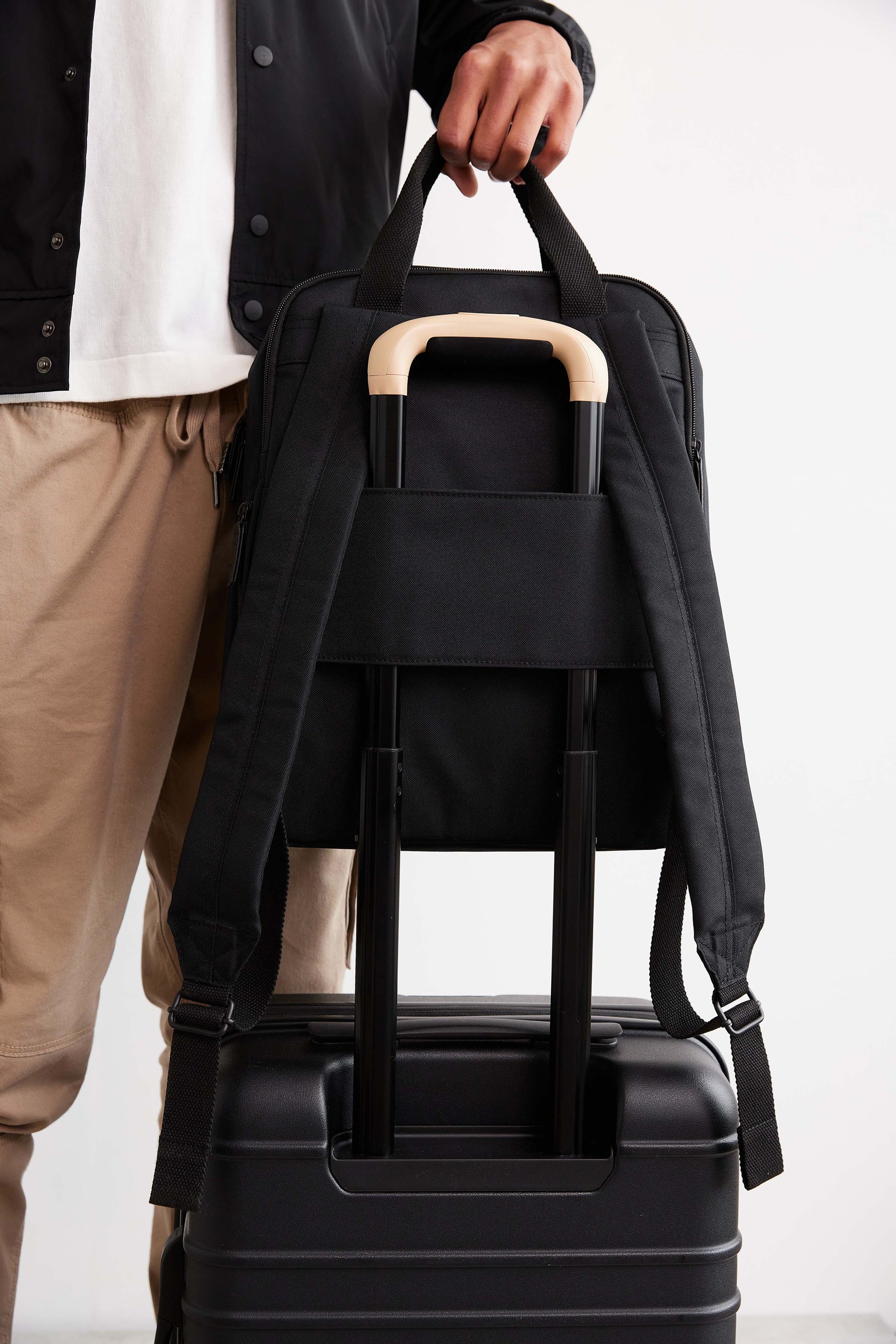 BÉIS 'The Expandable Backpack' in Black - Black Rucksack For Work ...