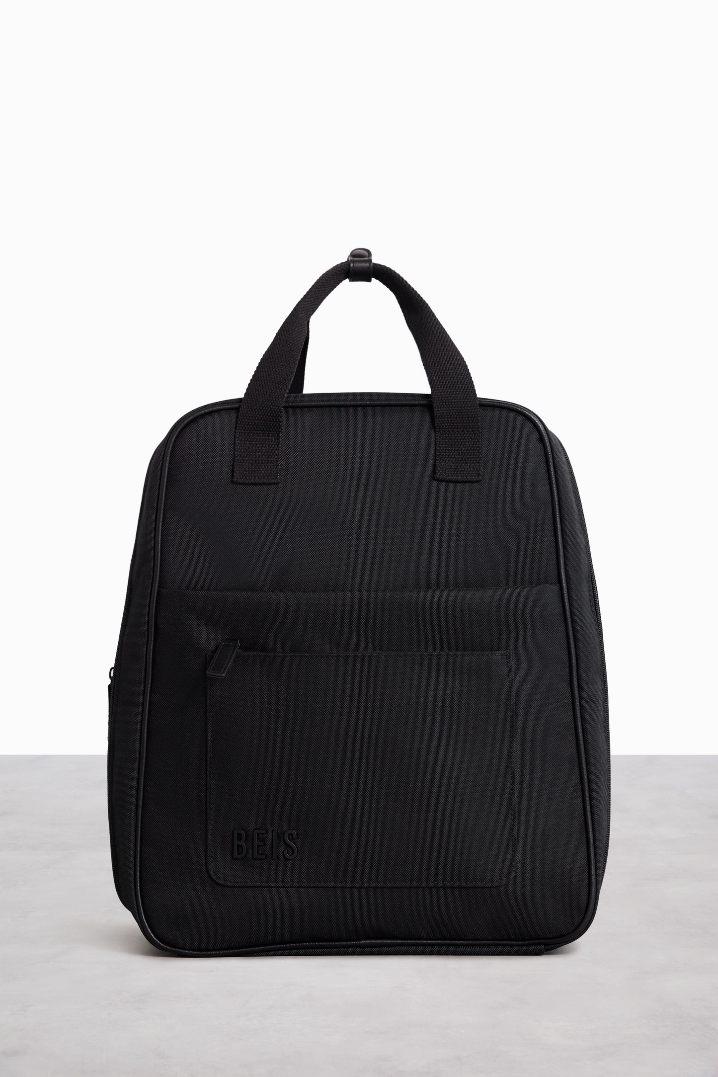 Le sac à dos extensible en noir