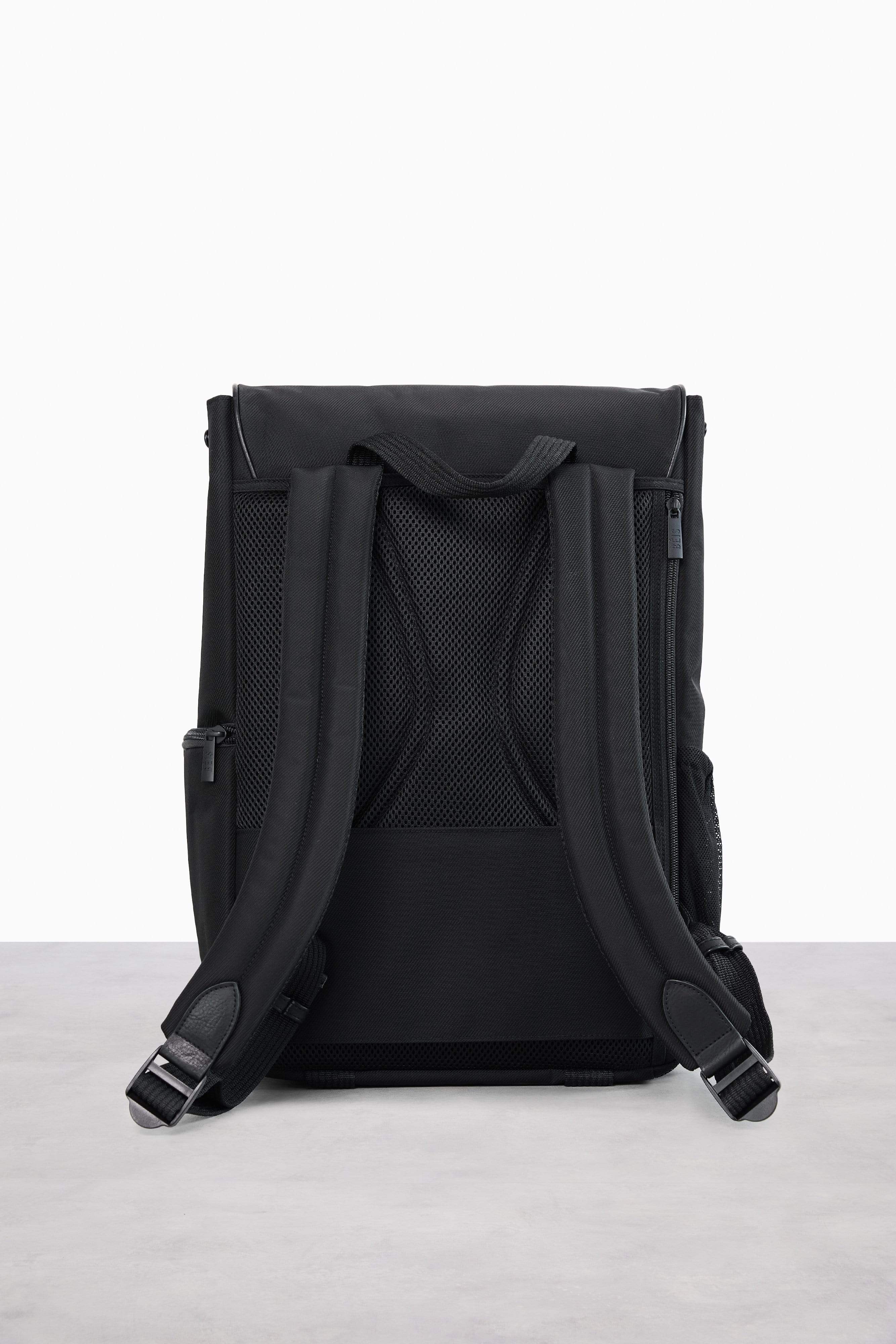 The Hanging Backpack in Black