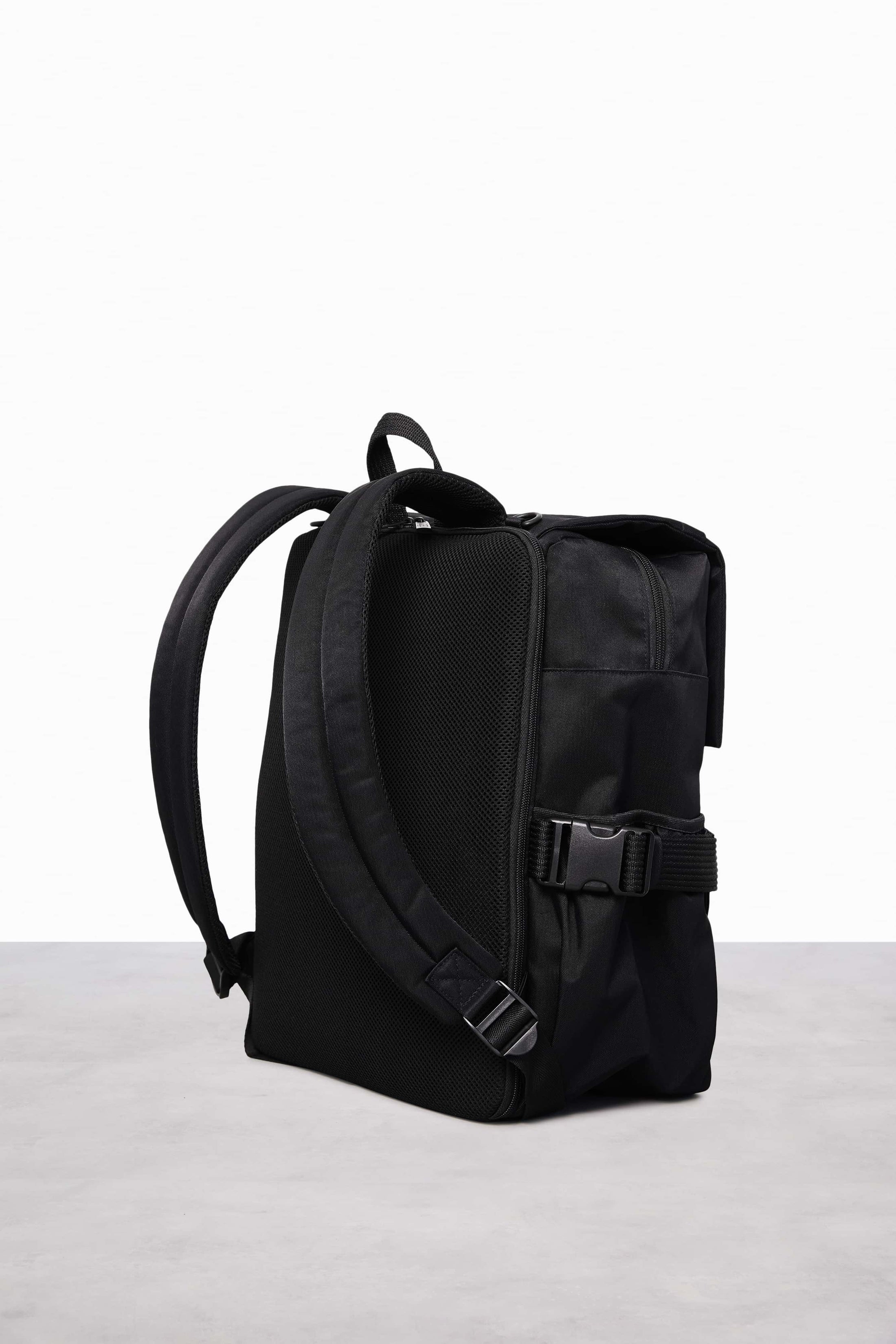 BÉIS 'The Ultimate Diaper Backpack' in Black - Diaper Bag Backpack ...