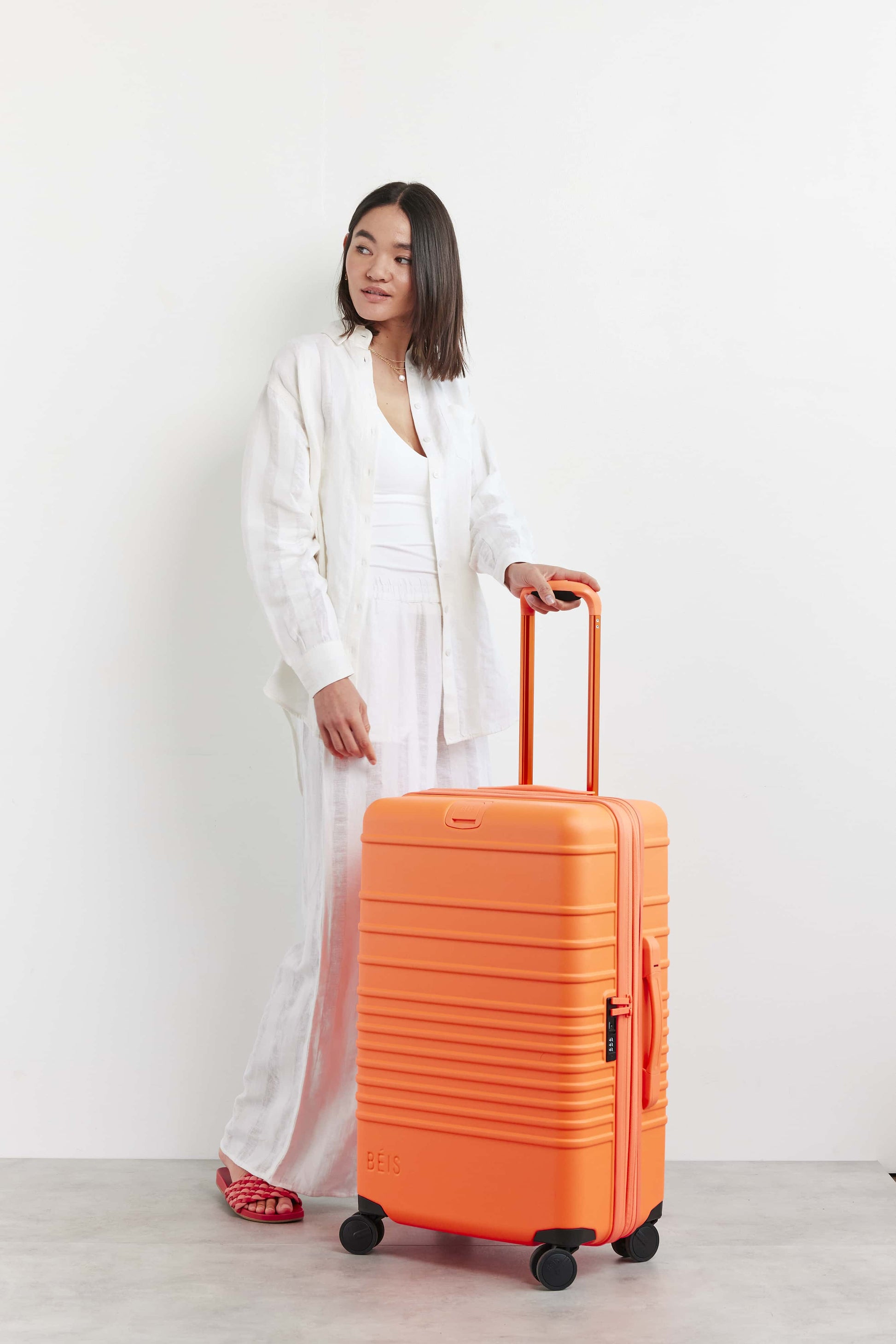 Creamsicle 26 Check-In Roller Suitcase - 26 Rolling Luggage In Orange |  Béis Travel