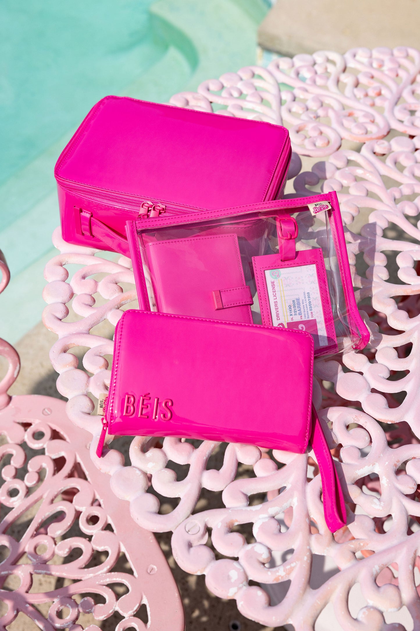The Passport & Luggage Tag Set in Barbie™ Pink