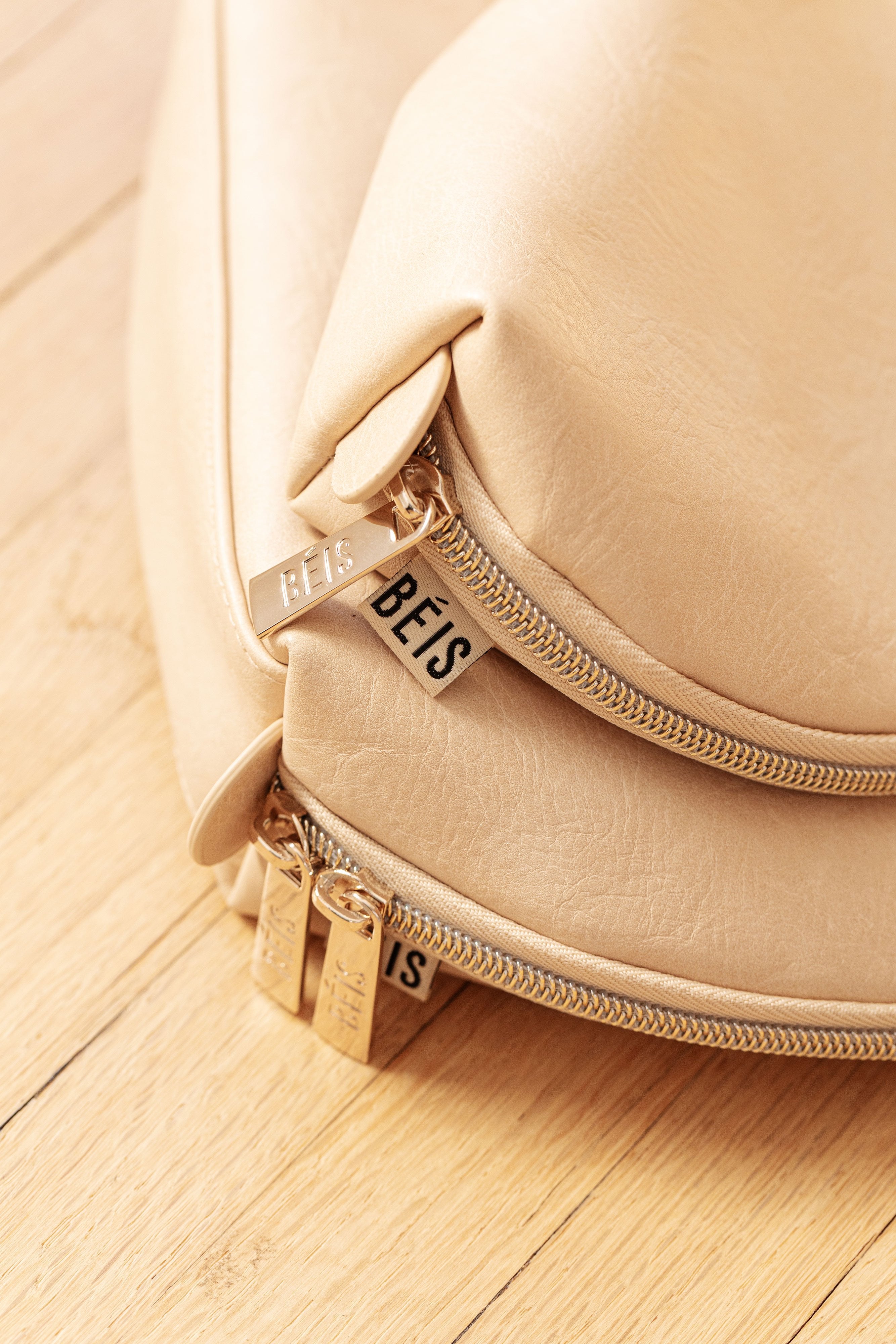 Beige pouch best sale