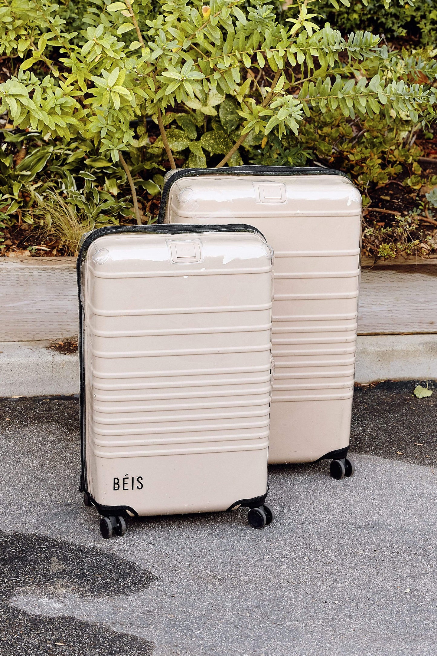 26" Luggage Cover Set Front