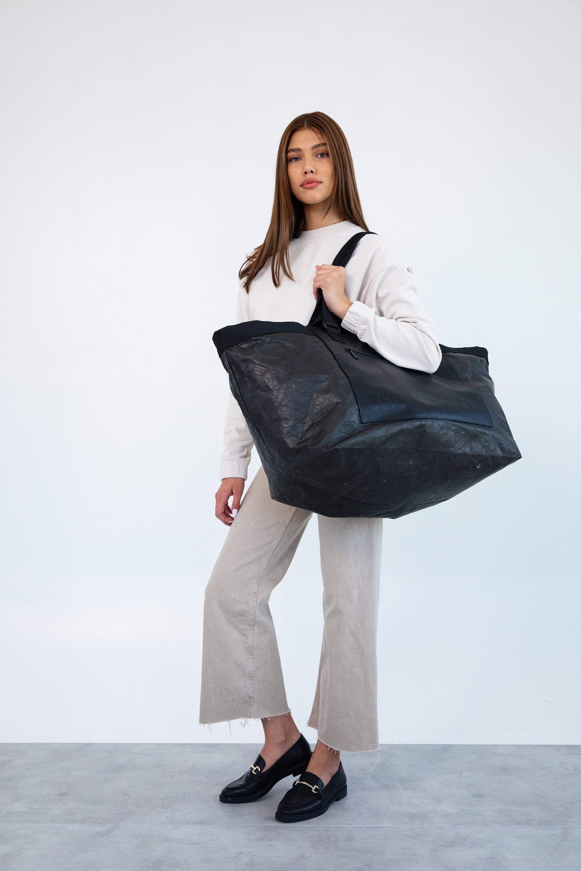 Extra Large Tote Black Front Model